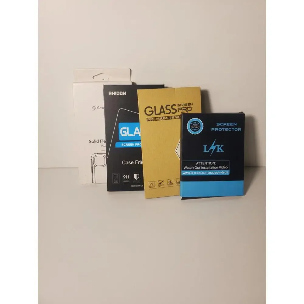 #23 Lot Of 4 New Assorted Phone Screen Protectors & Phone Case
